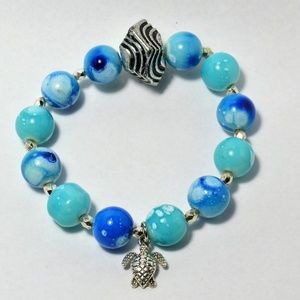 Under the ses bracelet